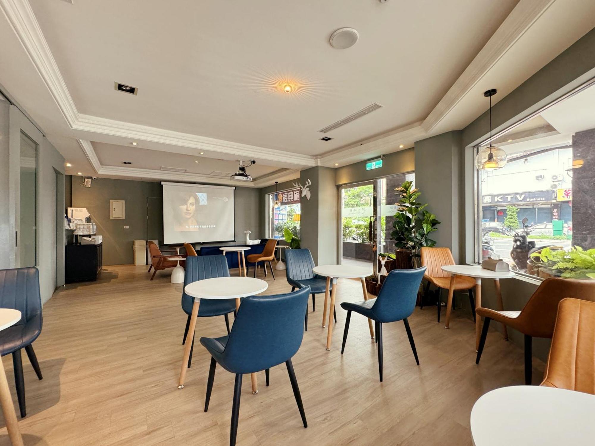 Finders Hotel Hualien Station Екстериор снимка